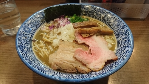 「極上濃厚煮干しそば(中)」@煮干しつけ麺 宮元の写真