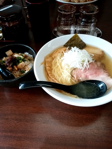 「煮干し塩ラーメン ランチセット 800円」@麺や 睡蓮の写真