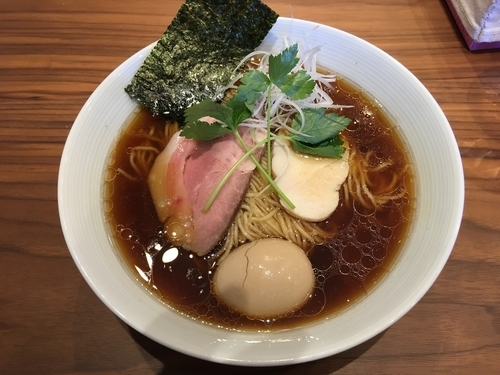 「味玉入り中華そば」@mojamojaの写真