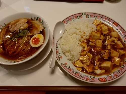 「麻婆飯ランチ(麻婆飯＆醤油ラーメン)777円」@餃子の王将 高崎中泉店の写真
