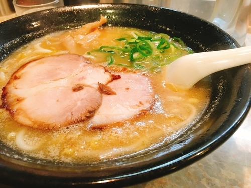 「特製味噌ラーメン＋半チャーハン」@川端どさんこの写真