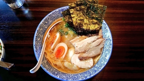 「濃厚煮干し中華そば」@極上煮干し鶏そば やまだ邸の写真