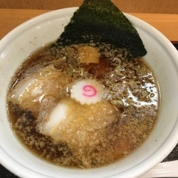 博多中華そば750円