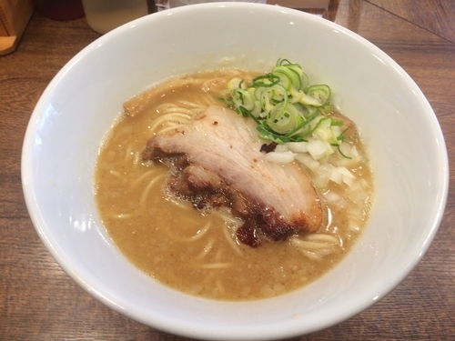 「とりとんこつ」@キラメキ チキンハートの写真