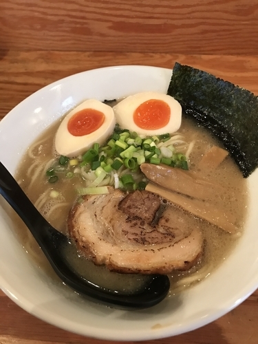 「味玉ラーメン」@富士らーめんの写真