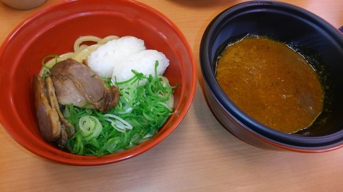 「鯖系カレーつけ麺」@スシロー 松戸八ケ崎店の写真