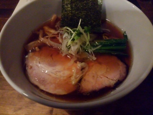 「支那そば　800円＋炭火炙り叉焼ご飯 300円」@日本橋 製麺庵 なな蓮の写真