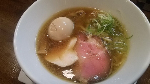 「味たま~醤油らーめん」@麺.SUZUKiの写真