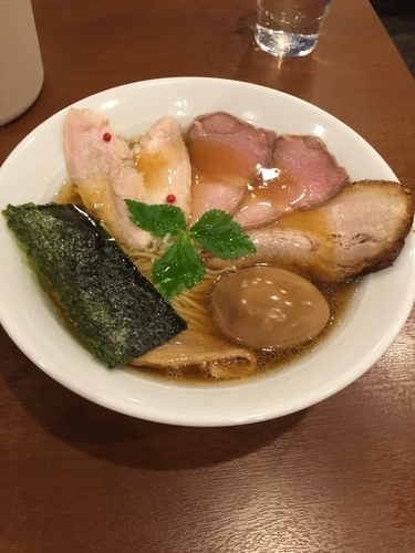 「特製醤油ラーメン・ネギチャーシュー丼」@中華そば 七麺鳥の写真
