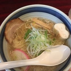 煮干しラーメン（さば）　800円