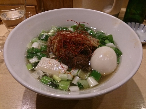 「松阪牛 すじそば+味玉」@饗 くろ㐂の写真