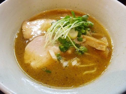 「煮干中華そば　　800円」@麺屋33の写真