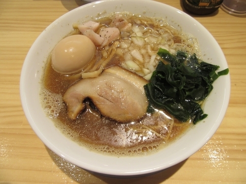 「特製煮干しそば（９５０円）」@麺ゃこもんの写真