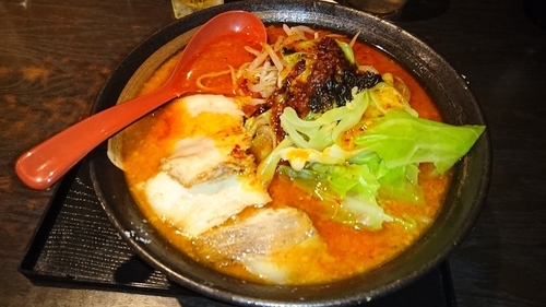 「辛みそ麺 3辛 大盛無料」@尾道ラーメン 麺一筋 桜木町店の写真