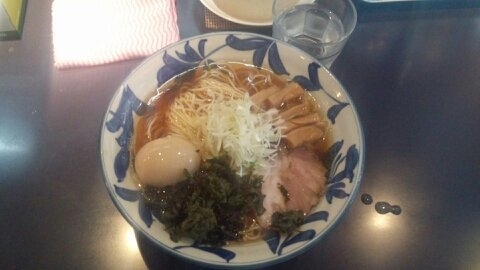 「味玉醤油らーめん大盛」@らーめん 神田 磯野の写真