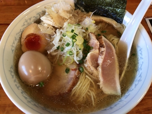 「芳醇鶏だしラーメン500円+味玉100円」@阿波家 烏山店の写真