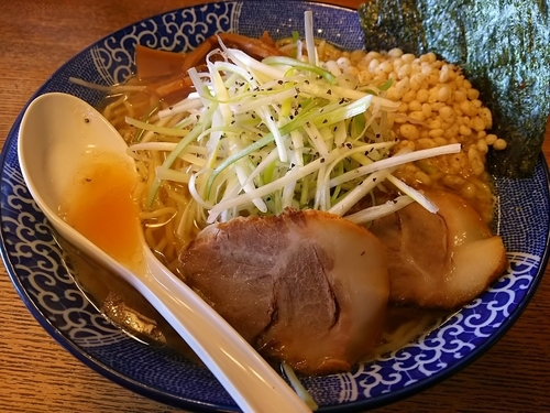 「山盛りネギらーめん　（大盛り：サービス券）」@のんべえ食堂 天火の写真