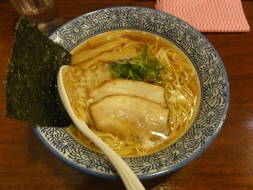 「煮干し中華そば」@麺や 鶏どり亭 南森町店の写真