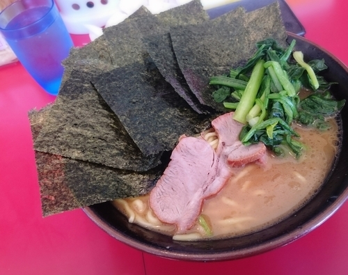 「ラーメン 海苔増 590円」@家系ラーメン 王道の写真