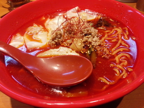 「ワンタン辛味噌らーめん」@麺屋 翔 品川店の写真