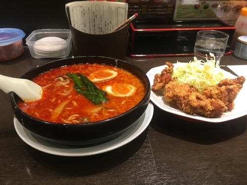 「旨辛麺 ３辛 カラアゲ定食」@来来亭 千葉花見川店の写真