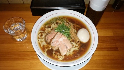 「醤油(手揉み)大盛」@麺庵ちとせの写真