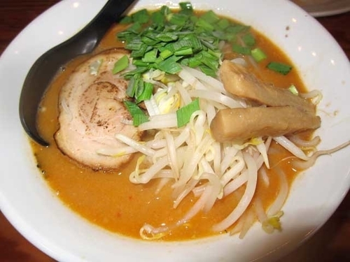 「辛味噌らーめん　830円」@富士らーめんの写真