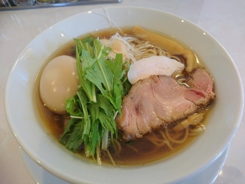 「味玉醤油そば 880円」@noodle kitchen KYOの写真
