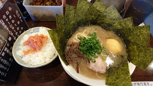 「らーめん、味玉、のり、明太ごはん」@博多長浜らーめん いっきの写真