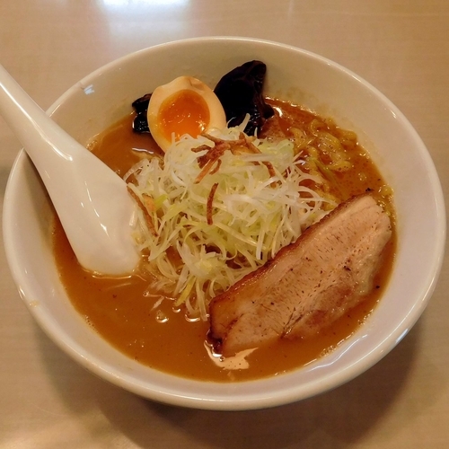 「濃厚味噌らーめん(800円)」@麺屋雪風 立川店の写真