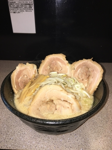 「チャーシューめん」@とんこつらーめん もん吉の写真