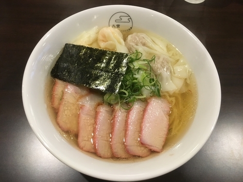 「チャーシュー特製ワンタン麺白だし1300円」@八雲の写真