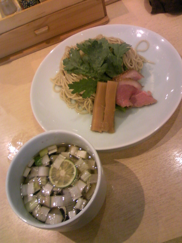 「鴨つけそば９００円」@紫 くろ㐂の写真