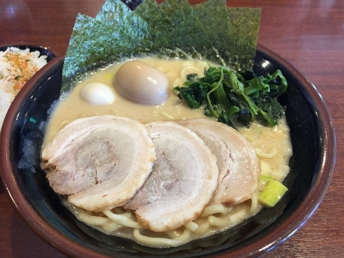 「Maxラーメン」@壱角家 春日部店の写真