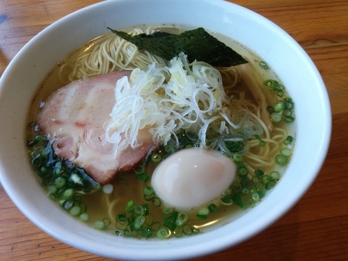 「煮干蕎麦  塩  ＋味玉」@喜乃壺の写真