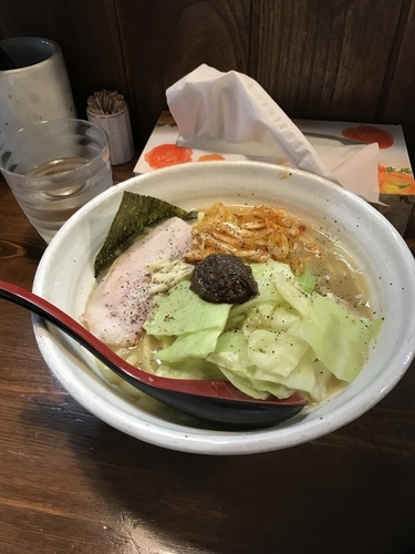「熟成練り醤油ラーメン大盛」@『   』（無銘）の写真