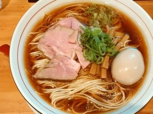 「味玉醤油（細麺、大盛）」@麺庵ちとせの写真
