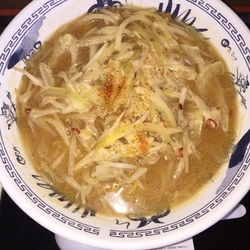 札幌味噌ラーメン 530円