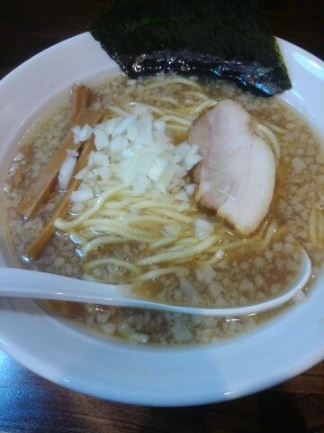 「背脂煮干ラーメン 750円＋チャーシューチーズご飯200円」@八王子 響の写真