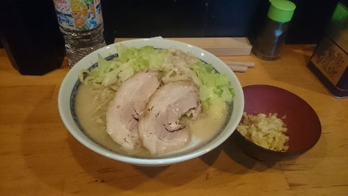 「限定Aしお大盛・ショウガ(アブラ)￥９５０」@ファットンの写真