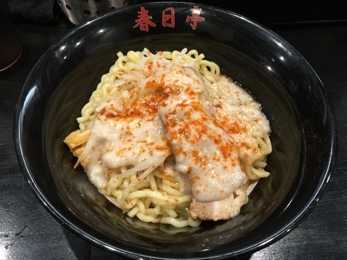 「鳥豚油そば」@油そば専門店 春日亭 名古屋駅西店の写真