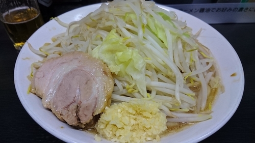 「ラーメン中 ニンニク」@ハングリーピッグの写真