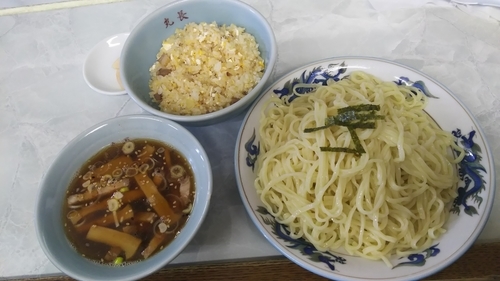 「半チャンつけ麺」@丸長 宮原店の写真