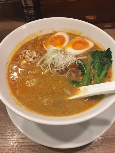 「担々麺 辛さ普通 たまごトッピング」@担々麺 七福朗の写真