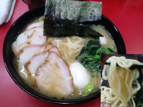 「塩チャーシューメン中盛り固め味玉1​050円」@壱六家 上大岡店の写真