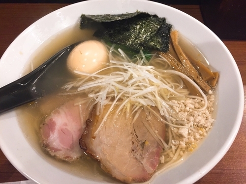「特製鶏清湯ラーメン」@自家製麺 麺処 東行の写真