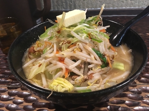 「本塩¥790+無料トッピングバター」@北のらーめん 美空の写真