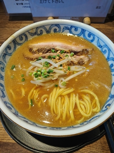 「バリバリラーメン(しょうゆ味) 650円」@らー麺屋 バリバリジョニーの写真