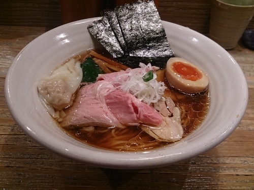 「特製醤油らあめん」@Homemade Ramen 麦苗の写真