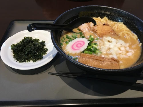 「濃厚中華そば」@中華そば 輝羅の写真